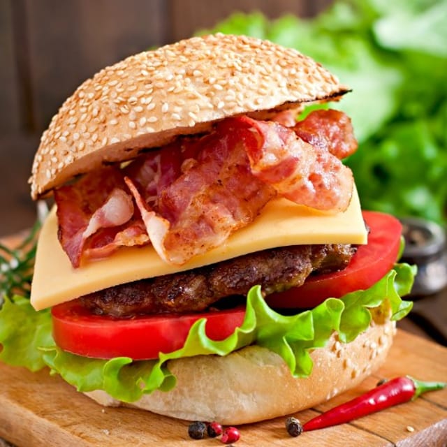 Bacon Cheeseburger.